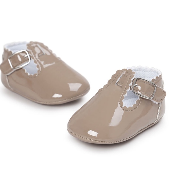 Baby Other - ❣️5 for $25 Taupe Patent Leather Soft Sole Patent Mary Janes
